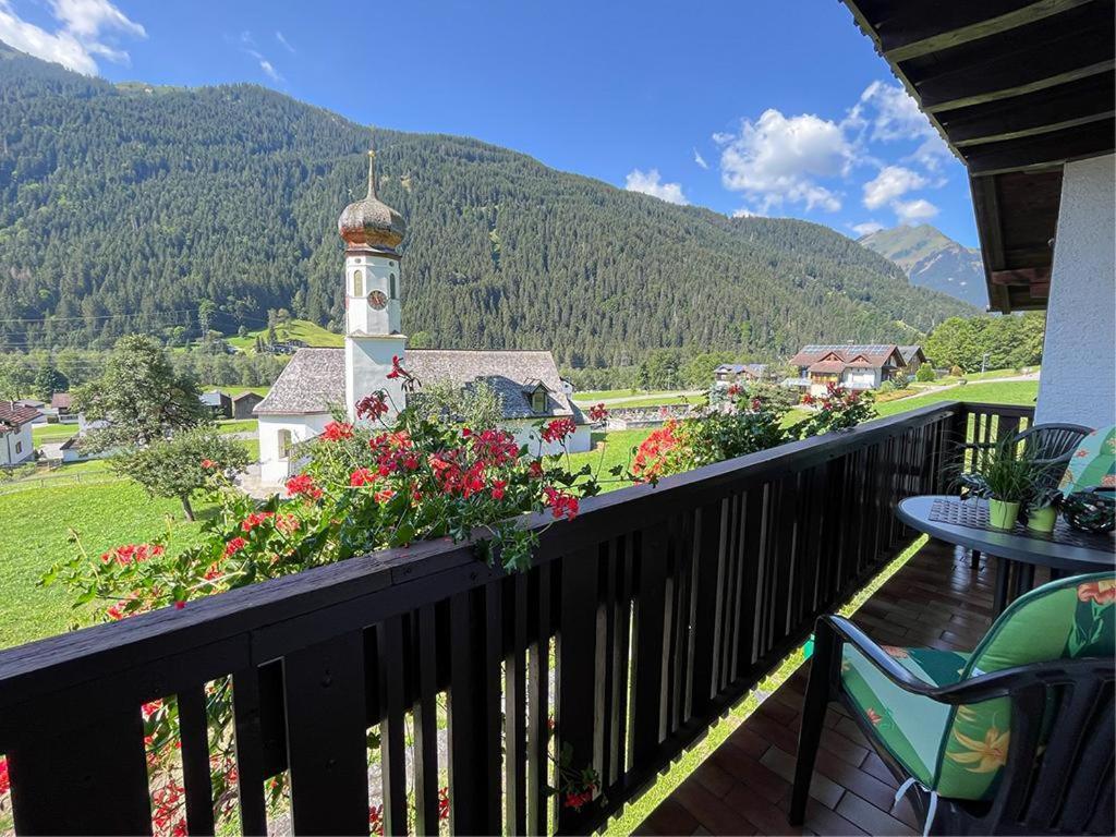 Haus Netzer Elisabeth Lägenhet Sankt Gallenkirch Exteriör bild